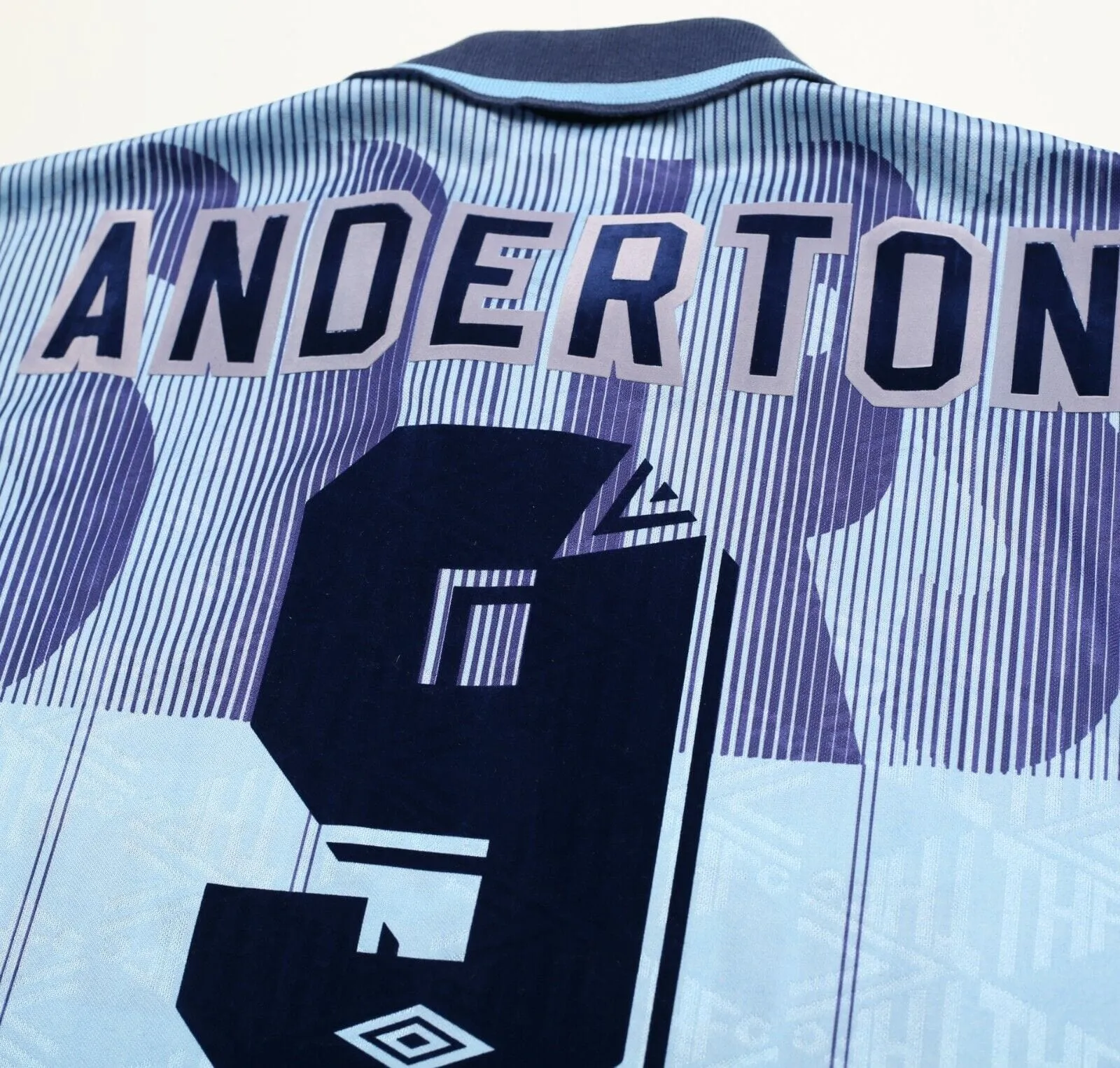 1991/94 ANDERTON #9 Tottenham Hotspur Vintage Umbro Third Football Shirt (L) 3rd