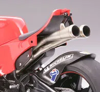 Ducati Desmosedici 1/12