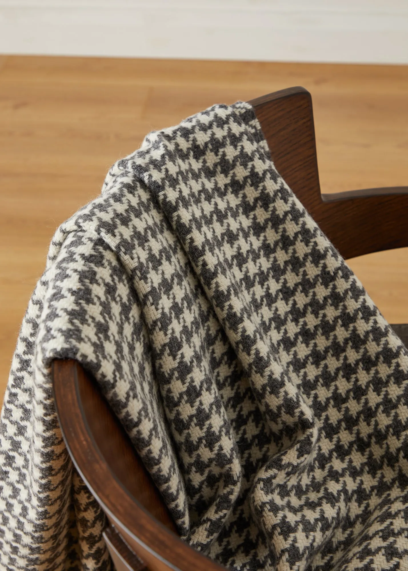 Foxford Oxford Houndstooth Merino Throw