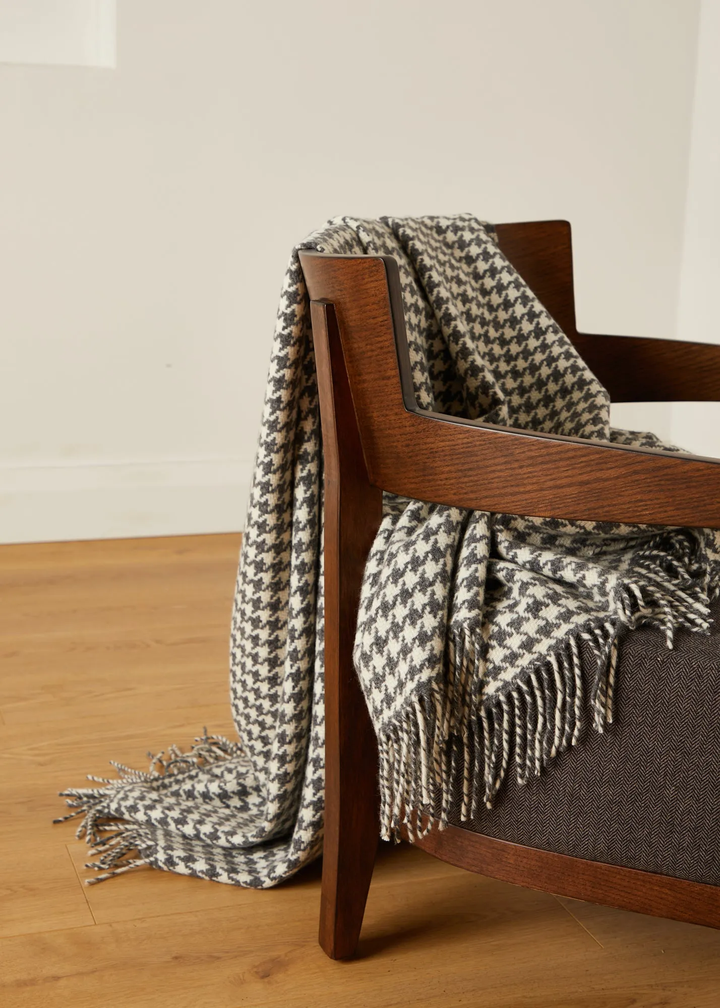 Foxford Oxford Houndstooth Merino Throw