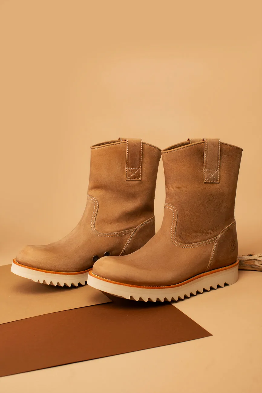 Men's Current Issue Wellington Sand