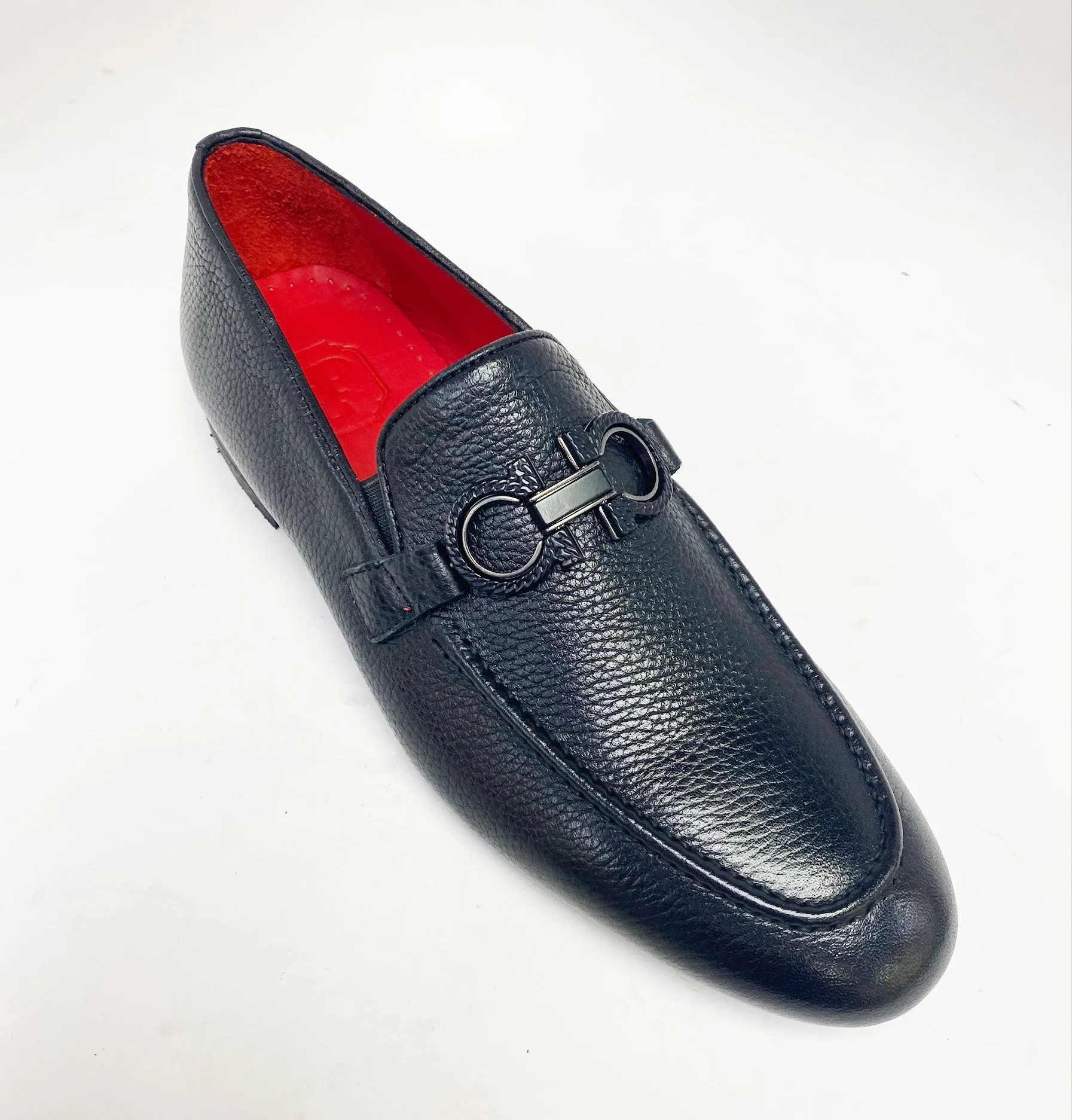 Pelle Pebbled Leather Loafer Black